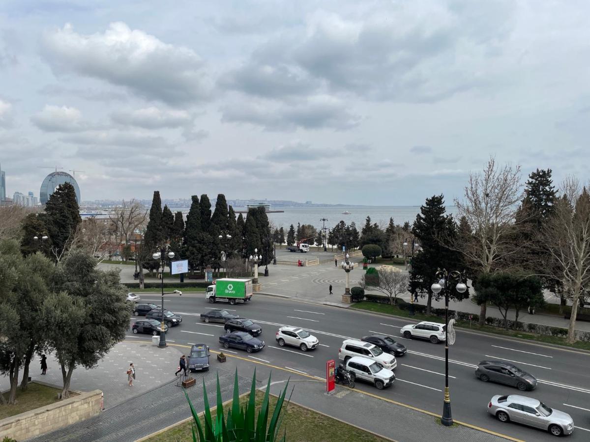 Sea View Maiden Apartment Баку Екстер'єр фото