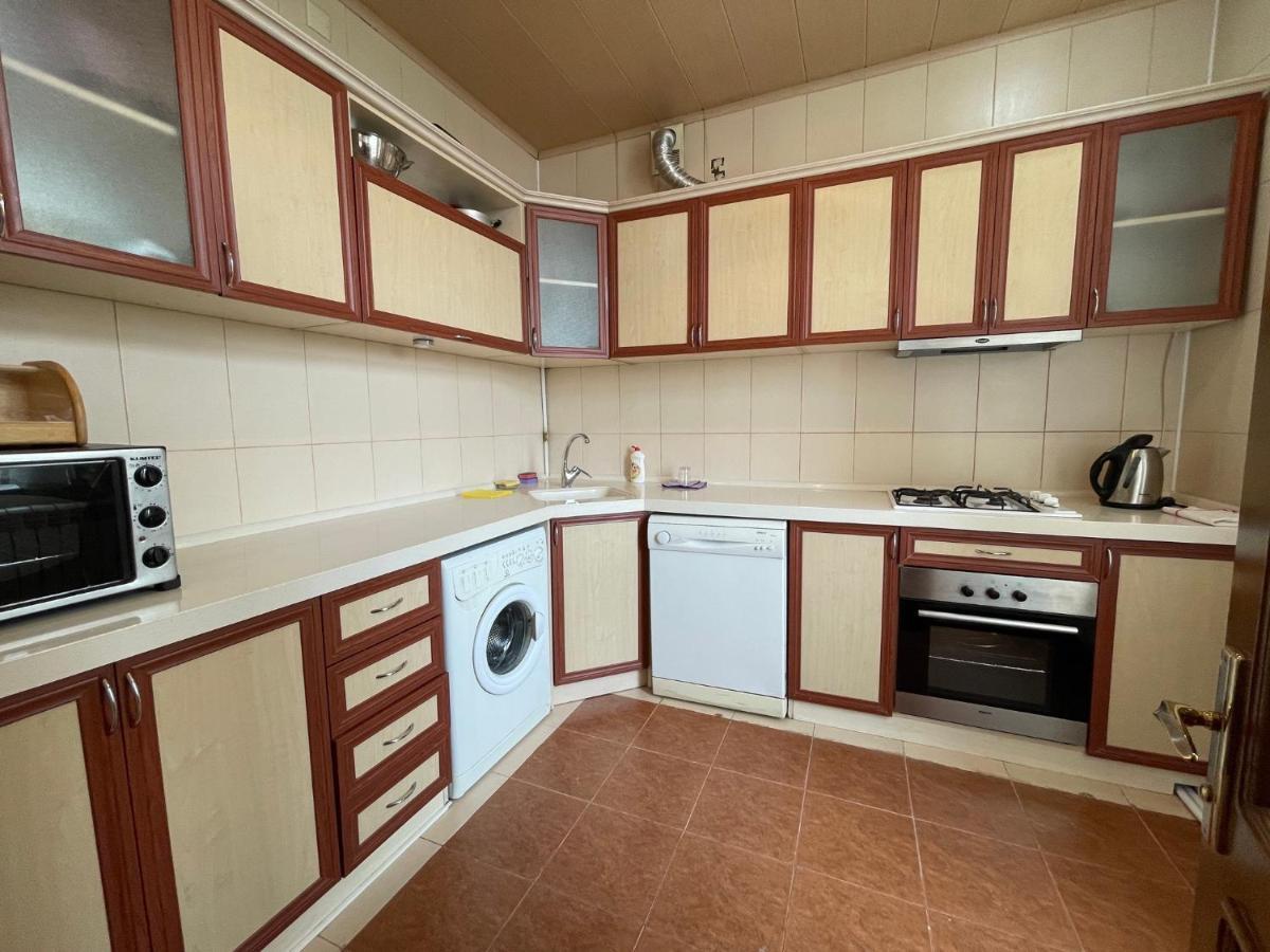Sea View Maiden Apartment Баку Екстер'єр фото